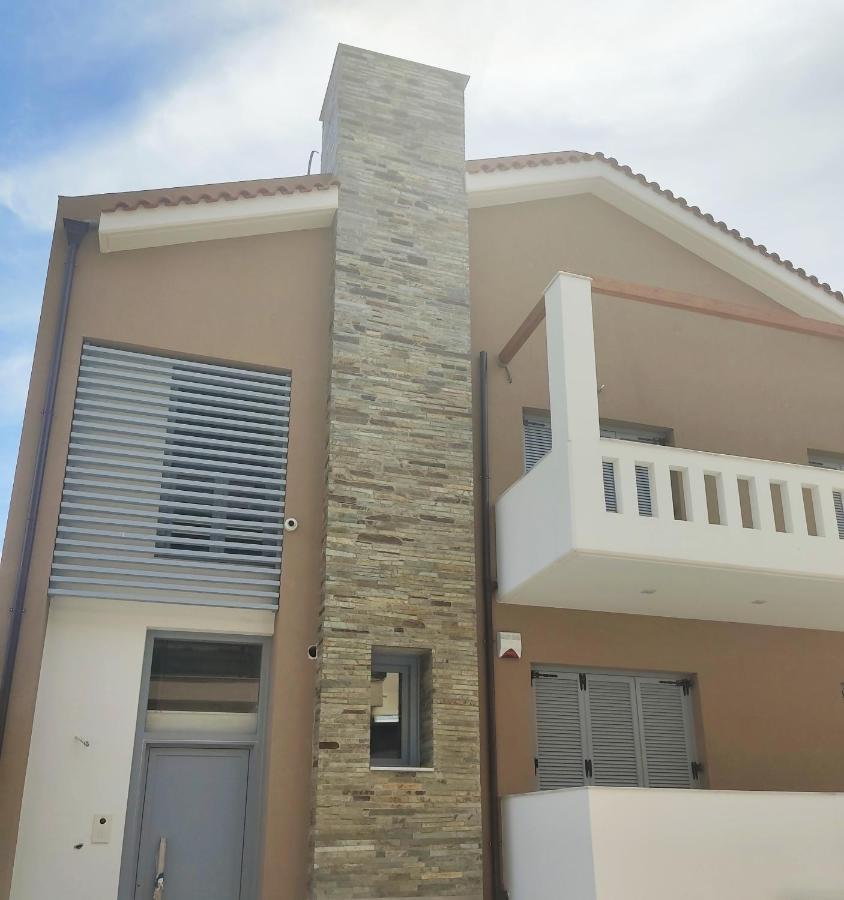 Blue Rose Luxury And Comfort Apartment At The Centre Of Preveza Exterior photo